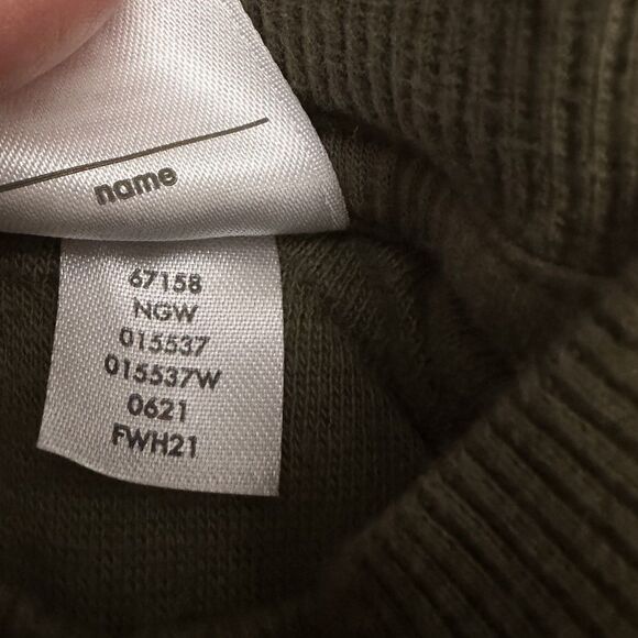 Hanna Andersson 2T Quilted Pullover Olive Green Crewneck Sweatshirt - Picture 6 of 7